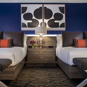 Deluxe Two Queens Beds